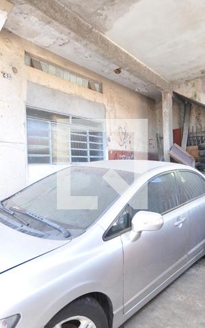 Casa à venda com 200m², 3 quartos e 2 vagasGaragem