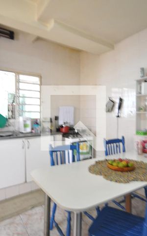 Casa à venda com 200m², 3 quartos e 2 vagasCozinha 1