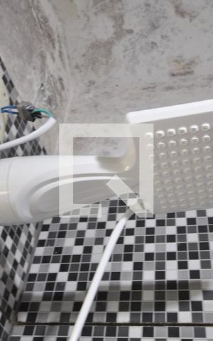 Casa à venda com 200m², 3 quartos e 2 vagasBanheiro de serviço