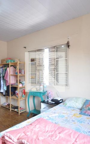 Casa à venda com 200m², 3 quartos e 2 vagasSuíte 3