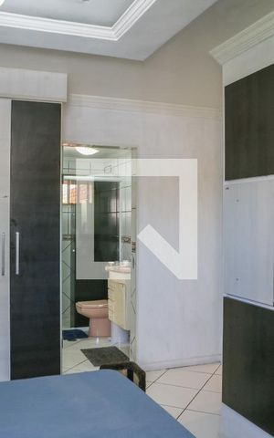 Apartamento à venda com 100m², 3 quartos e 2 vagas Apartamento à venda com 100m², 3 quartos e 2 vagasSuíte
