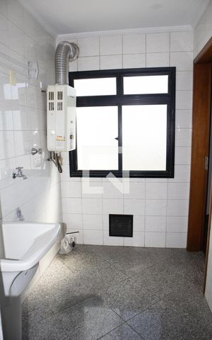 Apartamento para alugar com 144m², 3 quartos e 2 vagasÁrea de Serviço