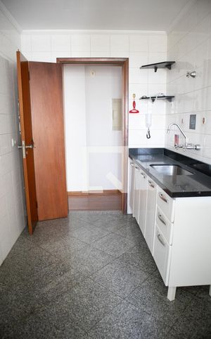 Apartamento para alugar com 144m², 3 quartos e 2 vagasCozinha