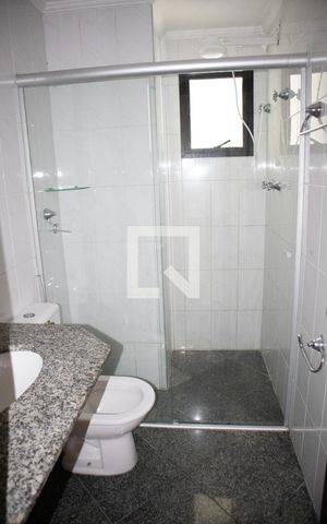 Apartamento para alugar com 144m², 3 quartos e 2 vagasBanheiro 2