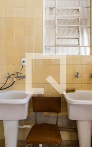 Casa à venda com 370m², 3 quartos e 5 vagasÁrea de Serviço
