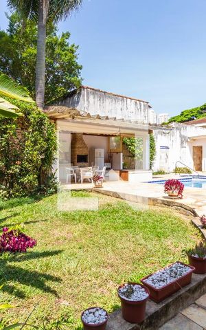Casa à venda com 370m², 3 quartos e 5 vagasQuintal
