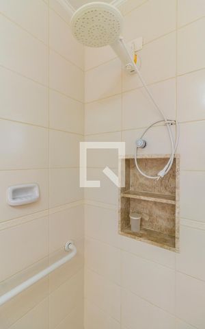 Casa à venda com 370m², 3 quartos e 5 vagasBanheiro da Suíte 3