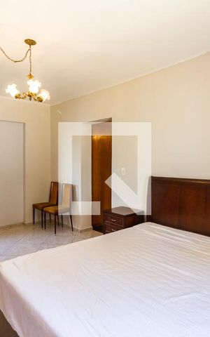 Casa à venda com 370m², 3 quartos e 5 vagasSuíte 3