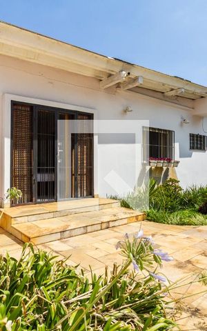 Casa à venda com 370m², 3 quartos e 5 vagasQuintal