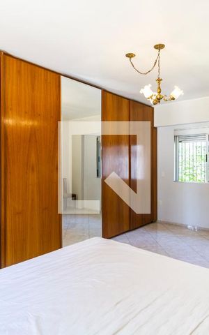 Casa à venda com 370m², 3 quartos e 5 vagasSuíte 3