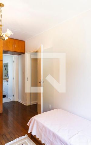 Casa à venda com 370m², 3 quartos e 5 vagasSuíte 3