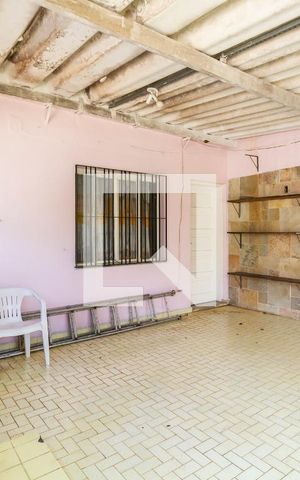 Casa à venda com 370m², 3 quartos e 5 vagasQuintal