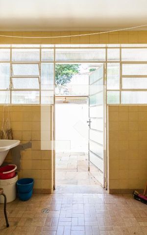 Casa à venda com 370m², 3 quartos e 5 vagasÁrea de Serviço