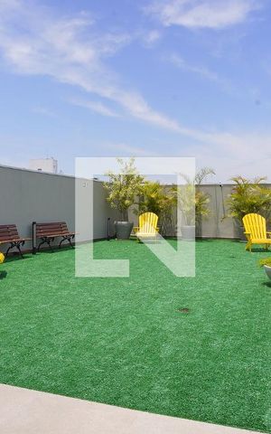 Apartamento à venda com 37m², 1 quarto e 1 vagaÁrea comum
