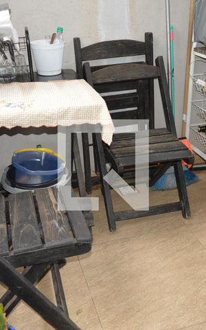 Apartamento à venda com 76m², 3 quartos e 1 vagaÁrea de Serviço