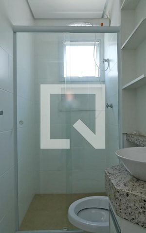 Apartamento à venda com 95m², 2 quartos e 2 vagasBanheiro da Suite