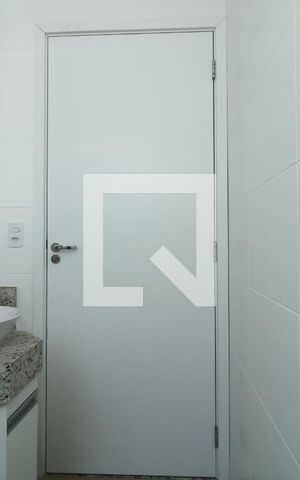Apartamento à venda com 95m², 2 quartos e 2 vagasBanheiro da Suite