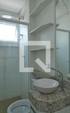 Apartamento à venda com 95m², 2 quartos e 2 vagasBanheiro da Suite