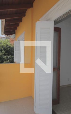 Casa à venda com 200m², 4 quartos e 2 vagasSacada