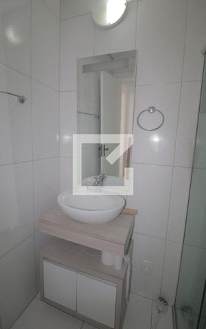 Casa à venda com 200m², 4 quartos e 2 vagasBanheiro 2