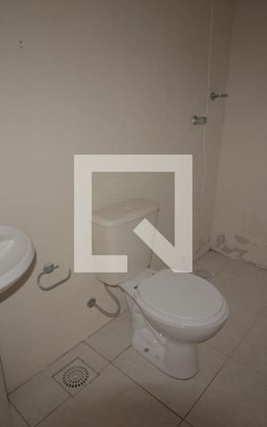 Casa à venda com 200m², 4 quartos e 2 vagasBanheiro de serviço