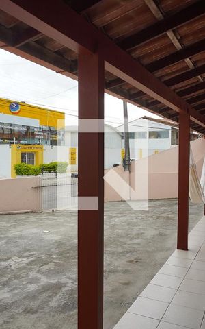 Casa para alugar com 107m², 2 quartos e 5 vagasVaranda