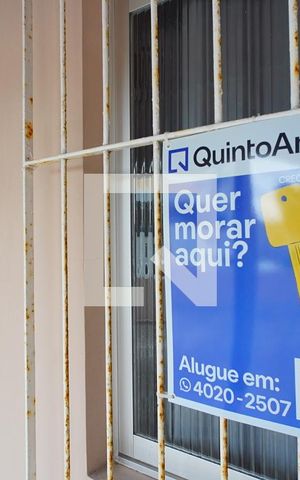 Casa para alugar com 107m², 2 quartos e 5 vagasPlaquinha