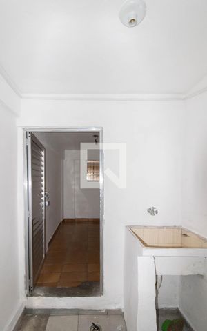 Apartamento para alugar com 38m², 1 quarto e sem vaga Apartamento para alugar com 38m², 1 quarto e sem vagaÁrea de Serviço