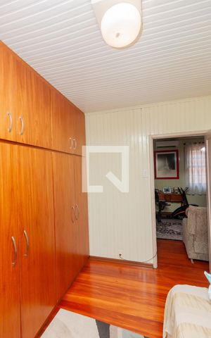 Casa à venda com 125m², 3 quartos e 3 vagas Casa à venda com 125m², 3 quartos e 3 vagasQuarto 2