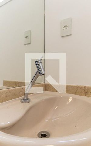 Apartamento para alugar com 111m², 3 quartos e 1 vagaBanheiro da Suíte - Torneira
