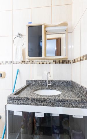 Casa de condomínio para alugar com 120m², 2 quartos e 2 vagas Casa de condomínio para alugar com 120m², 2 quartos e 2 vagasBanheiro