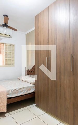 Casa de condomínio para alugar com 120m², 2 quartos e 2 vagas Casa de condomínio para alugar com 120m², 2 quartos e 2 vagasQuarto