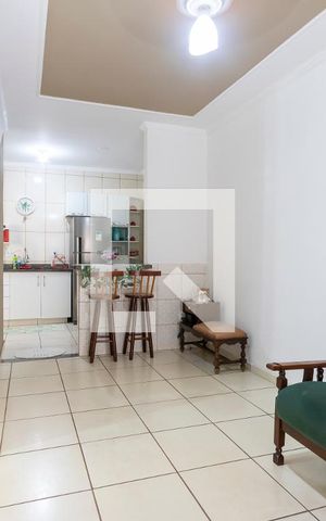 Casa de condomínio para alugar com 120m², 2 quartos e 2 vagas Casa de condomínio para alugar com 120m², 2 quartos e 2 vagasCopa