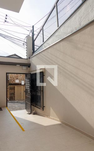 Apartamento à venda com 45m², 2 quartos e sem vaga Apartamento à venda com 45m², 2 quartos e sem vagaEntrada