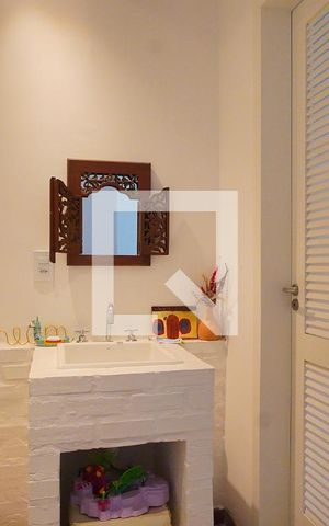 Casa para alugar com 182m², 3 quartos e 2 vagasSuíte 1