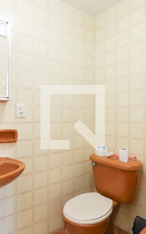 Apartamento para alugar com 40m², 1 quarto e 1 vaga Apartamento para alugar com 40m², 1 quarto e 1 vagaBanheiro Social