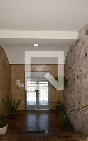 Apartamento à venda com 80m², 2 quartos e 1 vagaHall de entrada