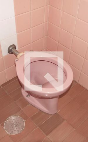 Casa à venda com 120m², 3 quartos e 2 vagasBanheiro