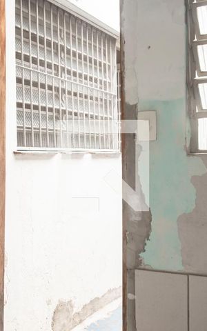 Casa à venda com 120m², 3 quartos e 2 vagasQuarto de Serviço