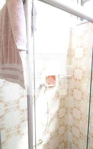 Casa para alugar com 200m², 3 quartos e 1 vagaBanheiro da Suíte