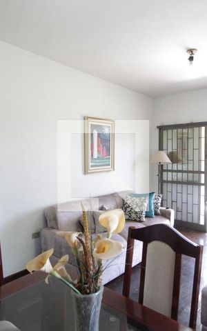 Casa para alugar com 200m², 3 quartos e 1 vagaSala 1