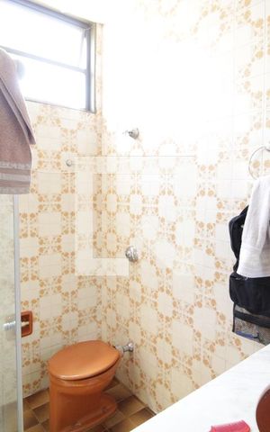 Casa para alugar com 200m², 3 quartos e 1 vagaBanheiro da Suíte