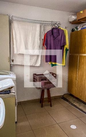 Casa à venda com 400m², 6 quartos e 2 vagasCasa 3 - Area de Serviço 