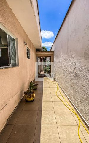 Casa à venda com 400m², 6 quartos e 2 vagasCorredor