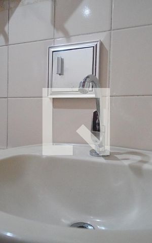 Casa à venda com 178m², 3 quartos e 1 vaga Casa à venda com 178m², 3 quartos e 1 vagaBanheiro 1