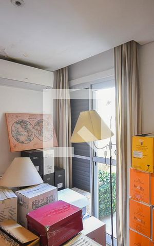 Casa de condomínio à venda com 200m², 4 quartos e 2 vagas Casa de condomínio à venda com 200m², 4 quartos e 2 vagasSuíte 1