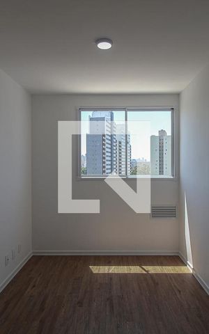 Apartamento à venda com 34m², 2 quartos e sem vaga Apartamento à venda com 34m², 2 quartos e sem vagaSala