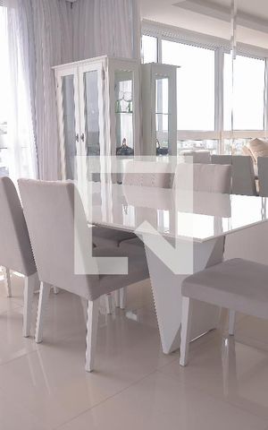 Apartamento à venda com 95m², 2 quartos e 2 vagas