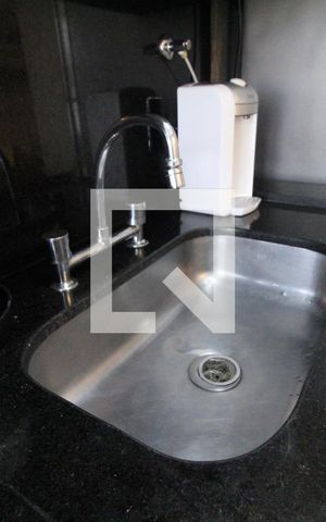 Apartamento à venda com 70m², 2 quartos e 1 vaga Apartamento à venda com 70m², 2 quartos e 1 vagaCozinha e Área de Serviço