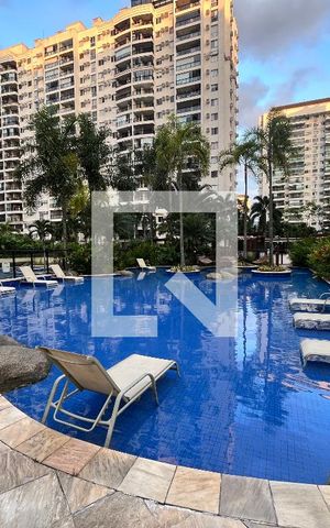 Apartamento à venda com 70m², 2 quartos e 1 vaga Apartamento à venda com 70m², 2 quartos e 1 vagaÁrea comum - Piscina